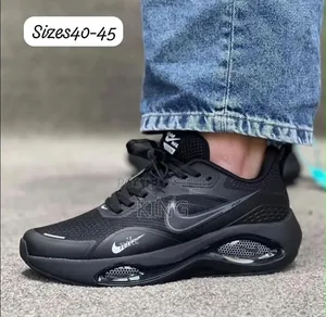 Black Nike Air Zoom Trainers Prominent Air Zoom Unit