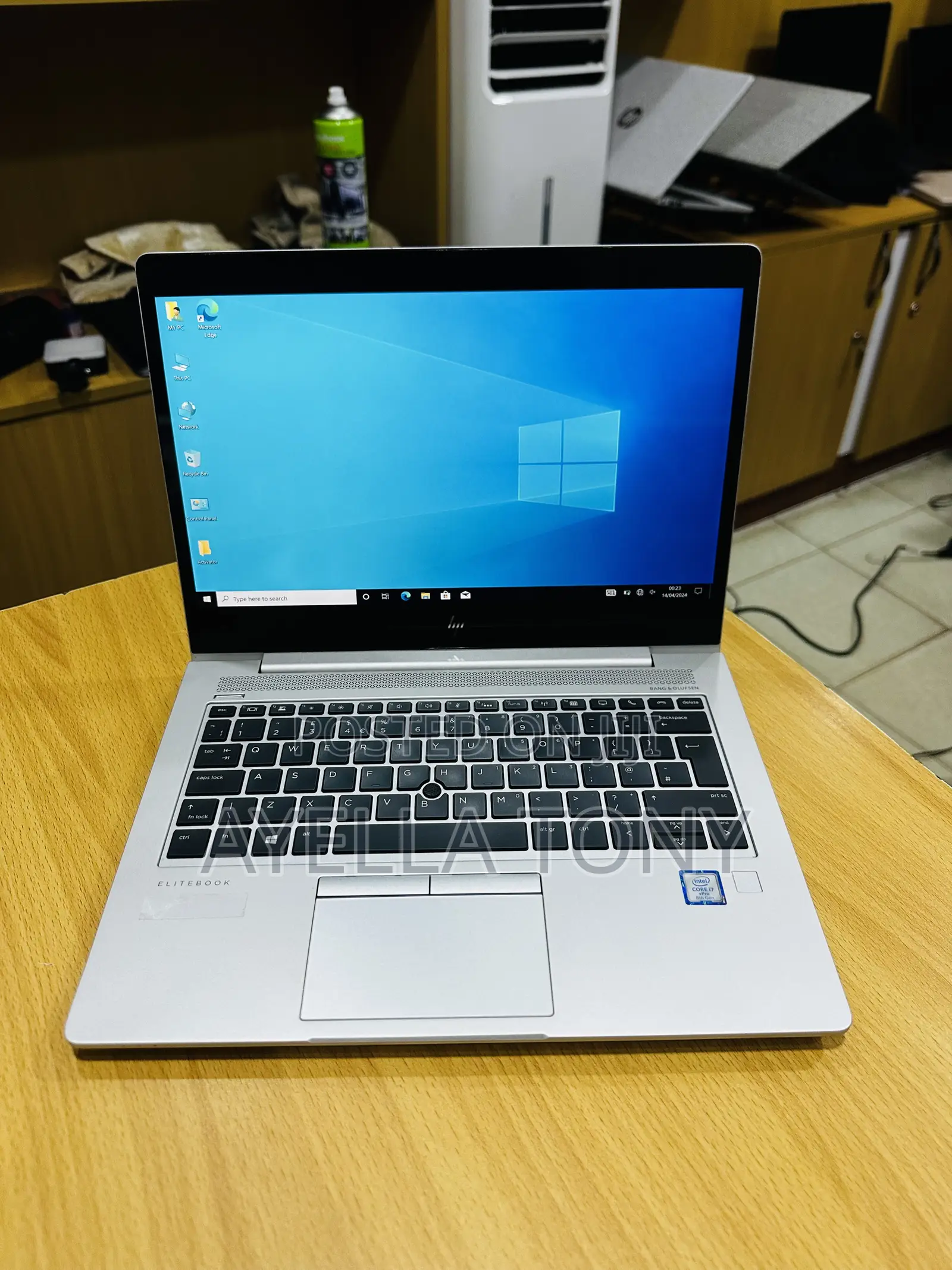 New Laptop HP EliteBook 830 G5 8GB Intel Core i7 SSD 256GB