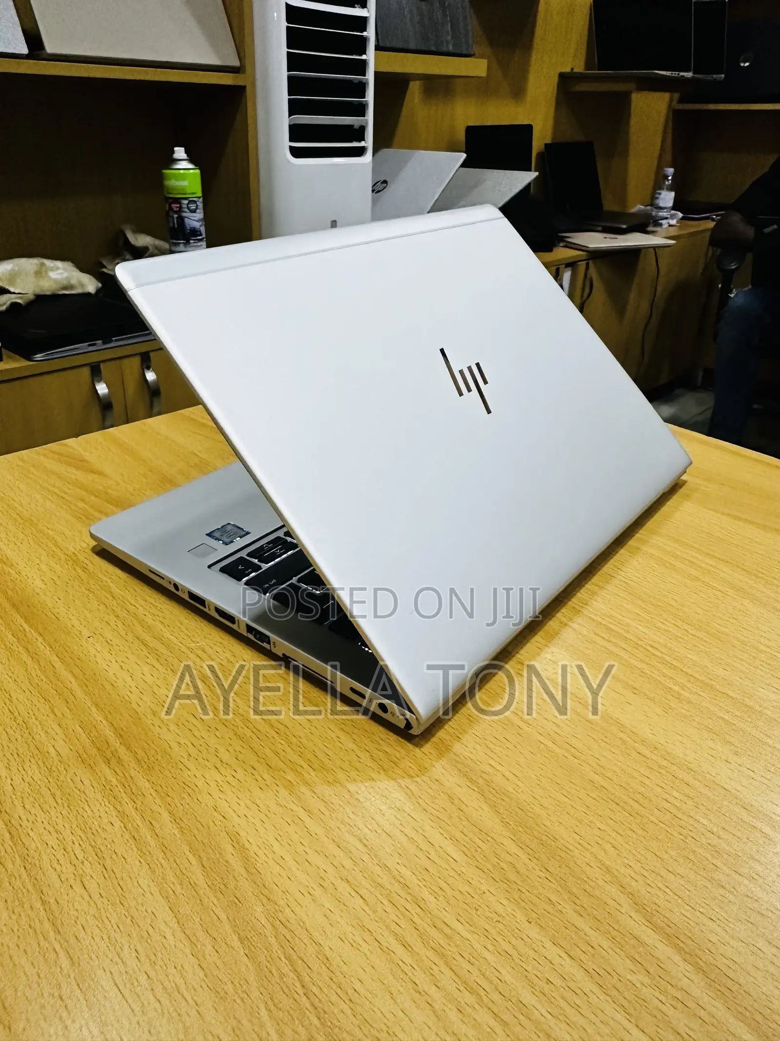 New Laptop HP EliteBook 830 G5 8GB Intel Core i7 SSD 256GB