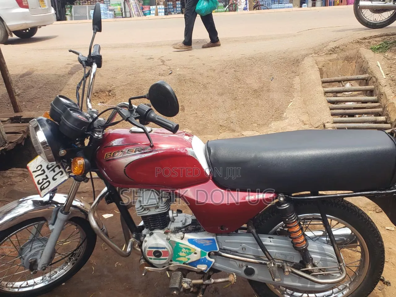 Bajaj Boxer 100 2017 Red