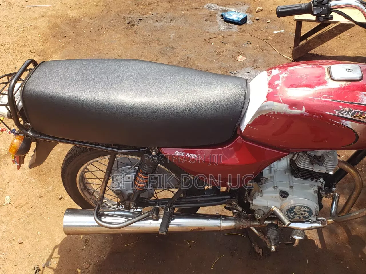 Bajaj Boxer 100 2017 Red