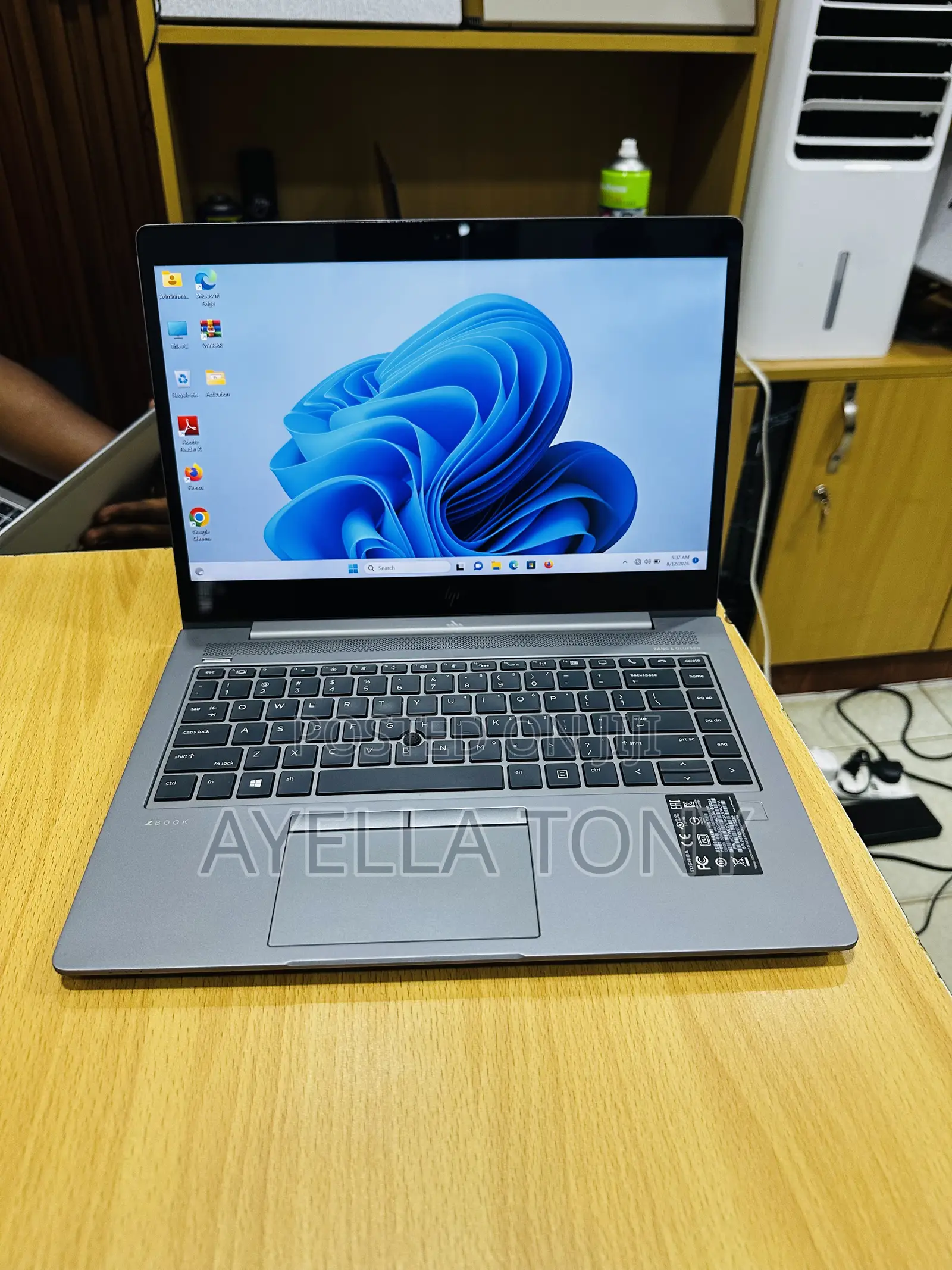 New Laptop HP ZBook 14u G5 8GB Intel Core i7 SSD 256GB