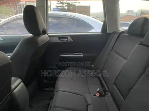 Subaru Forester 2010 Off white