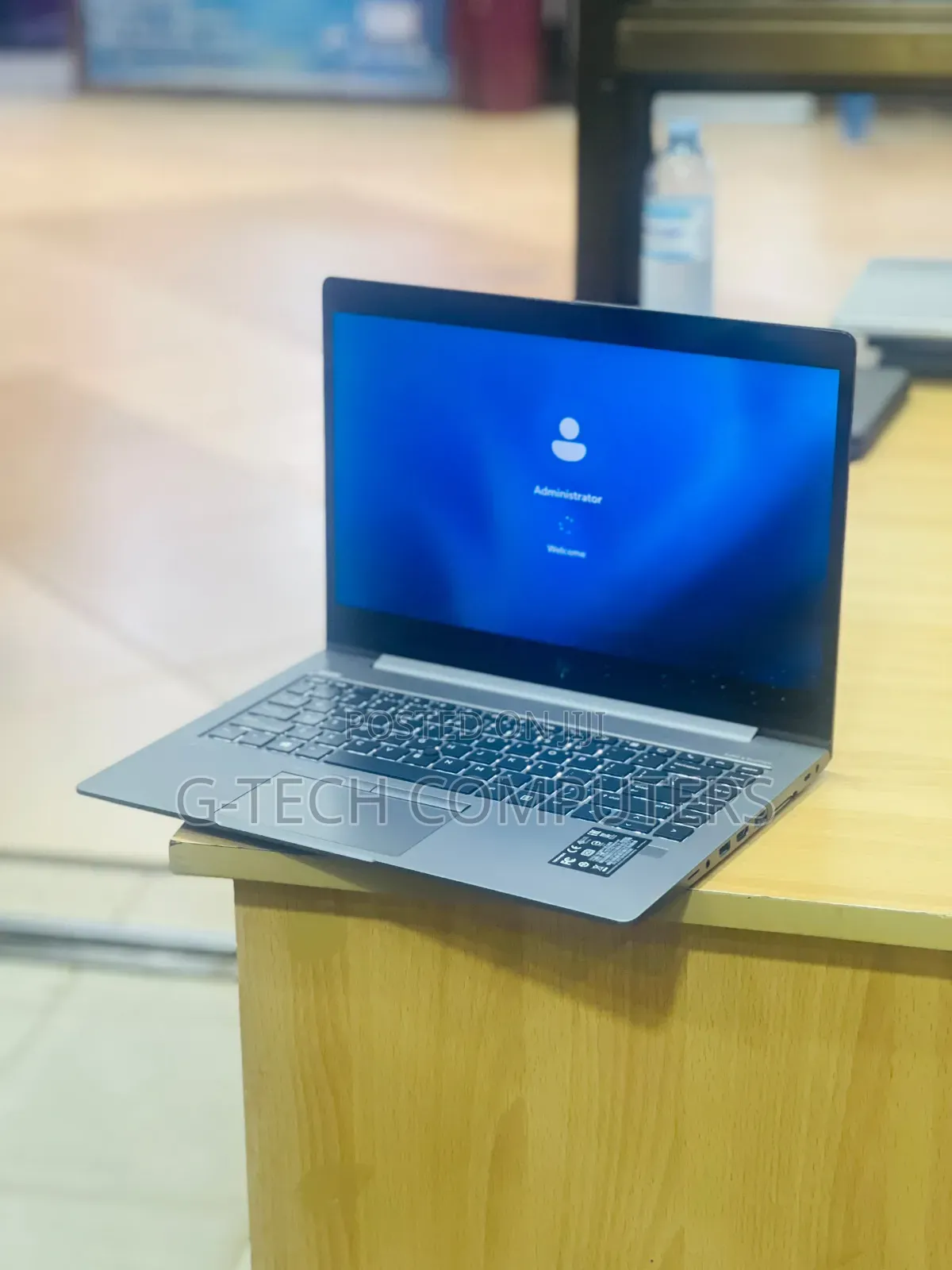 New Laptop HP ZBook 14u G5 8GB Intel Core i7 SSD 256GB