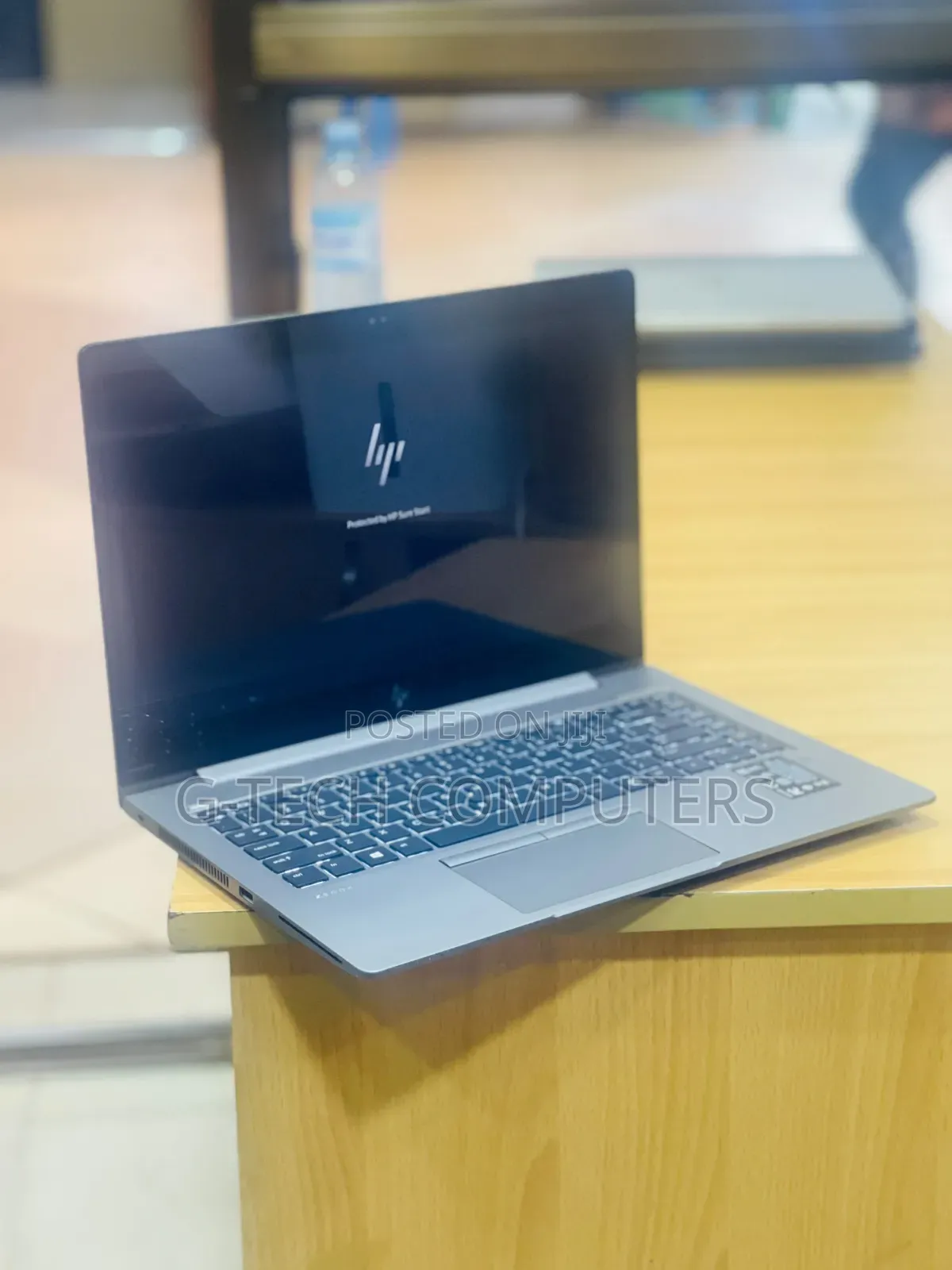 New Laptop HP ZBook 14u G5 8GB Intel Core i7 SSD 256GB