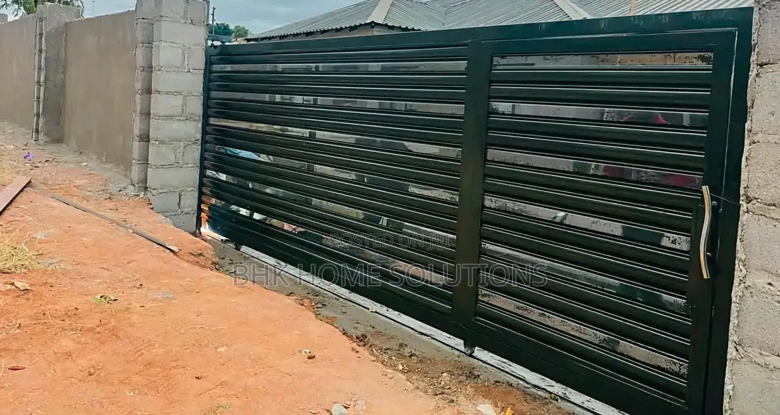 Modern Louver Sliding Gate Metal Fabrication Services