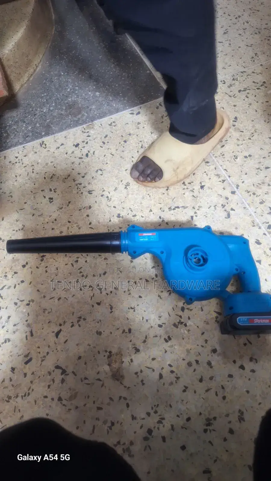Rechargeable Air Blower 800w