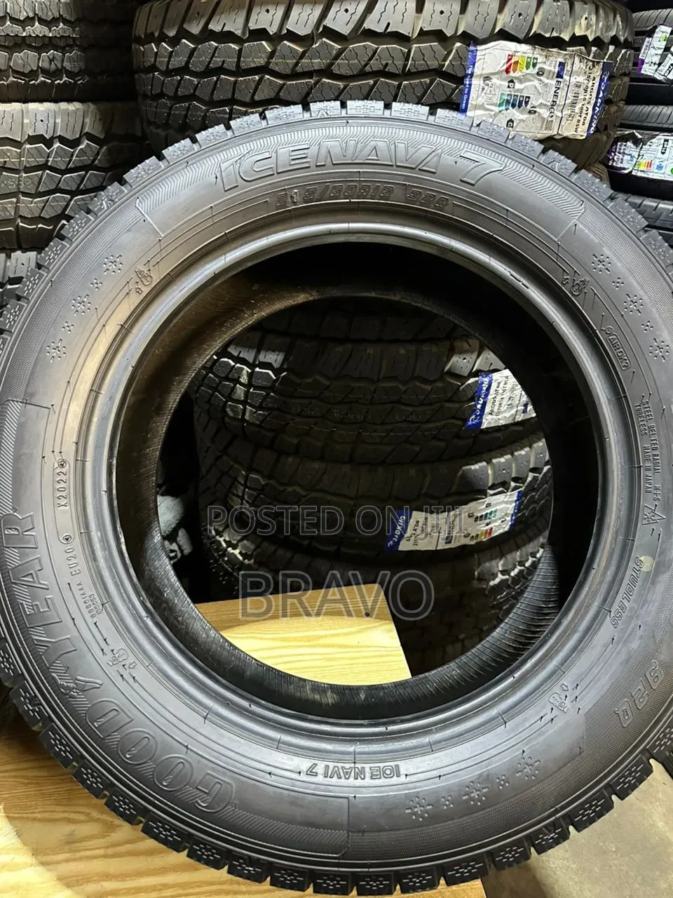 215/60r16 Good Year for Wish New Model.