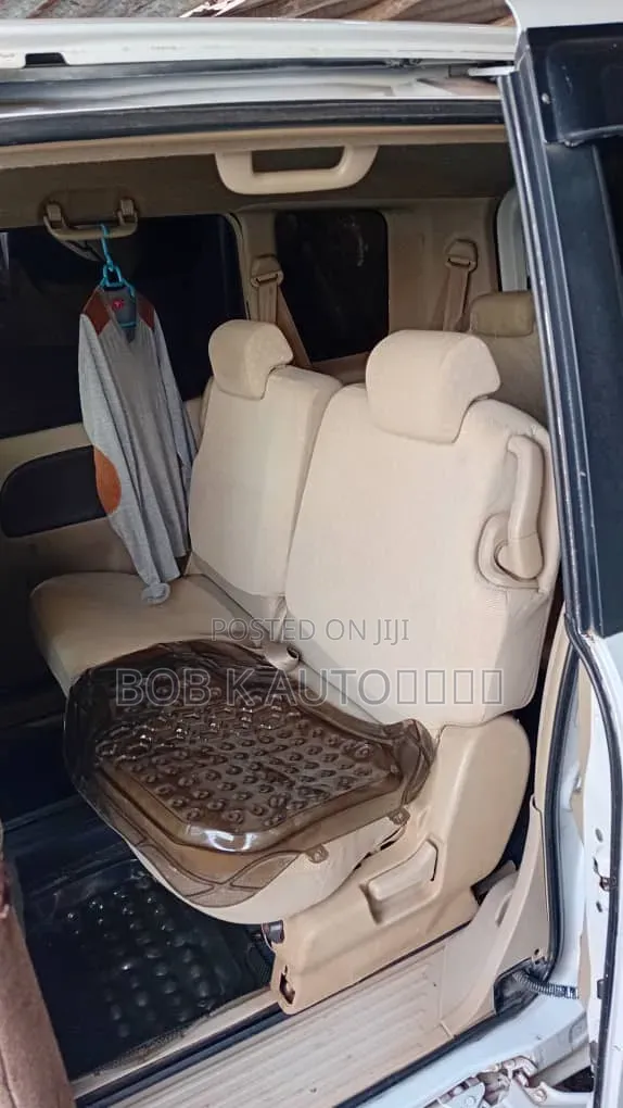 Toyota Sienta 2008 White