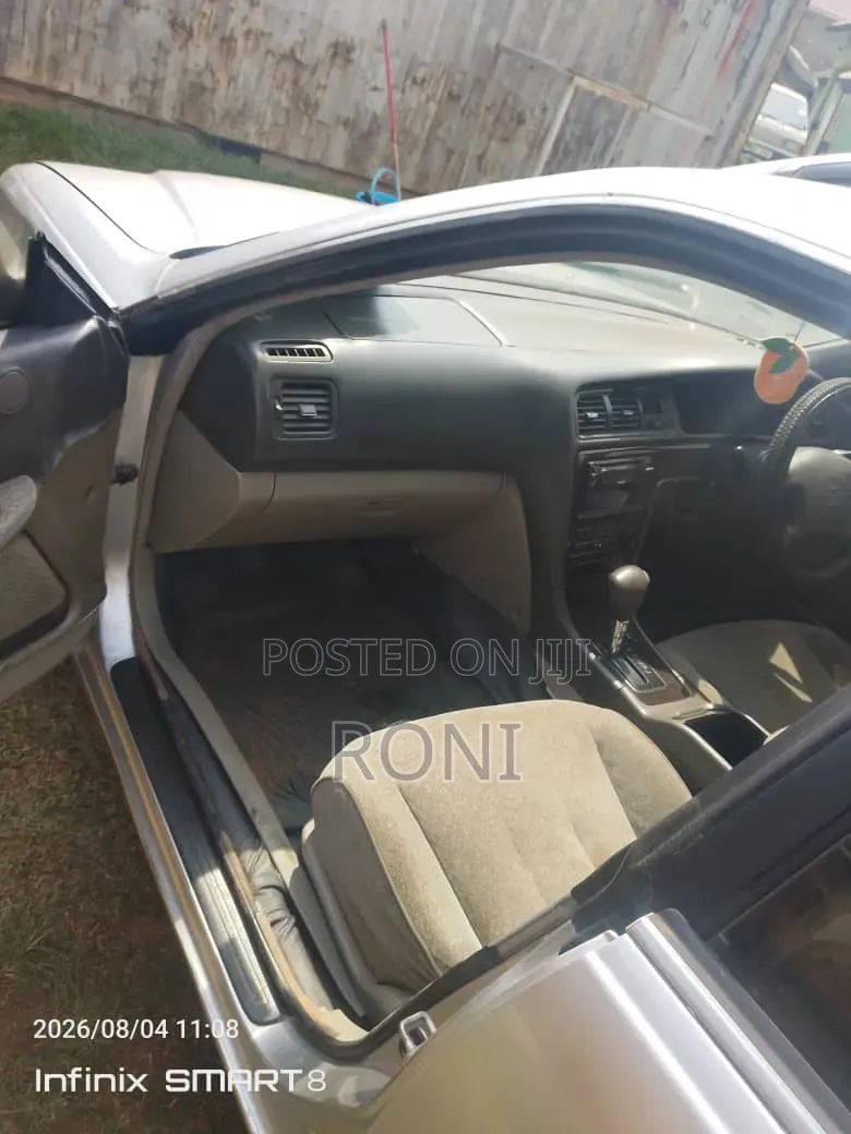 Toyota Mark II 1998 Silver