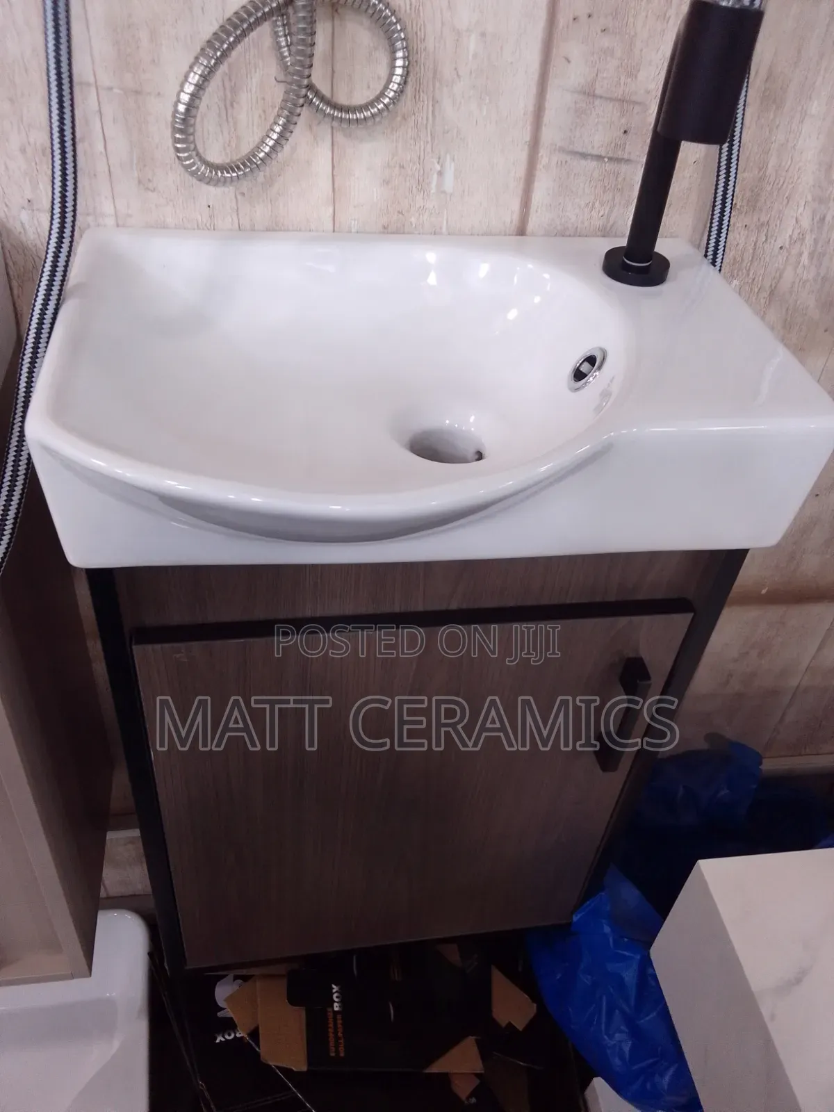 Unique Small Bathroom Cabins