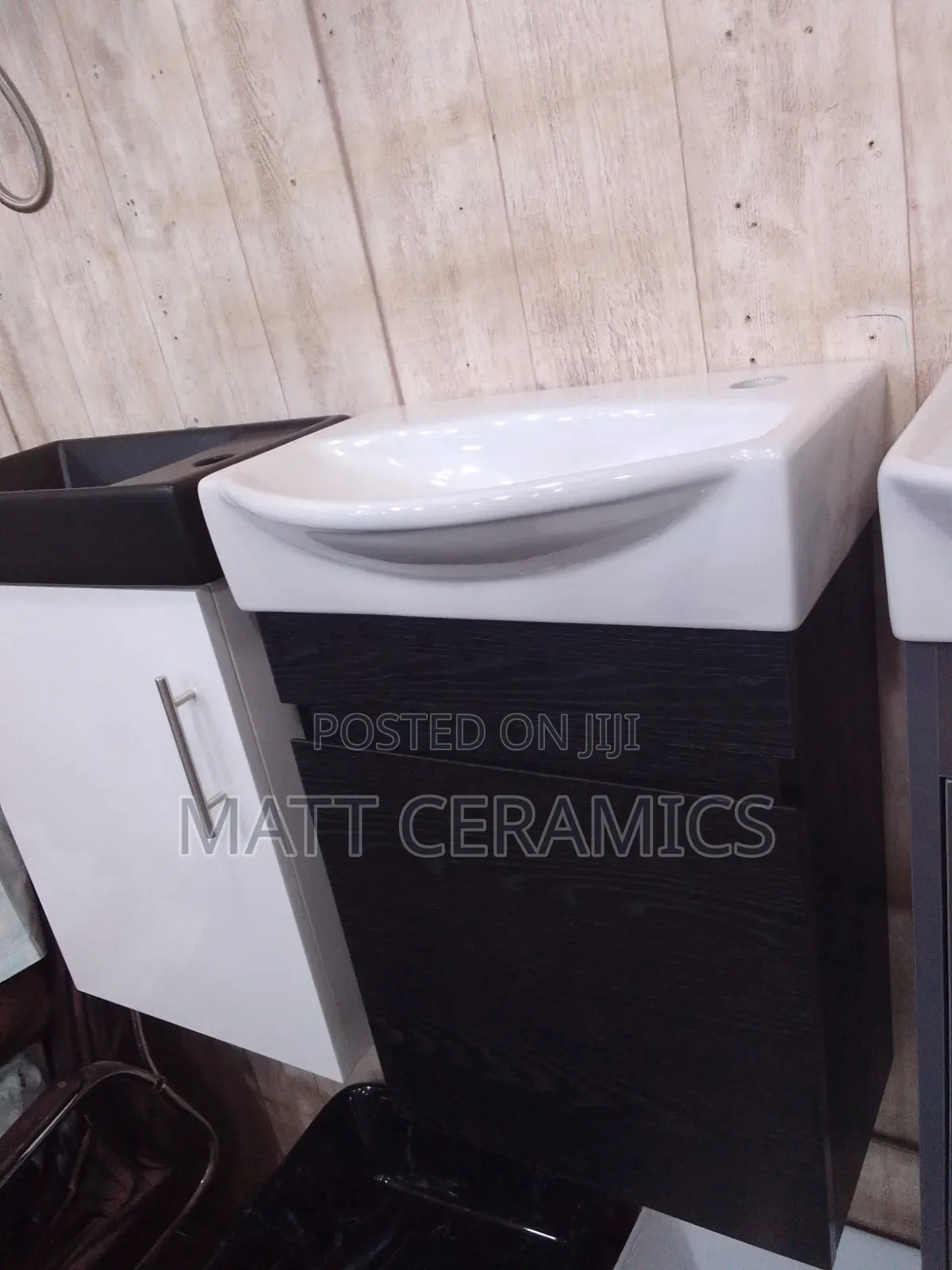 Unique Small Bathroom Cabins