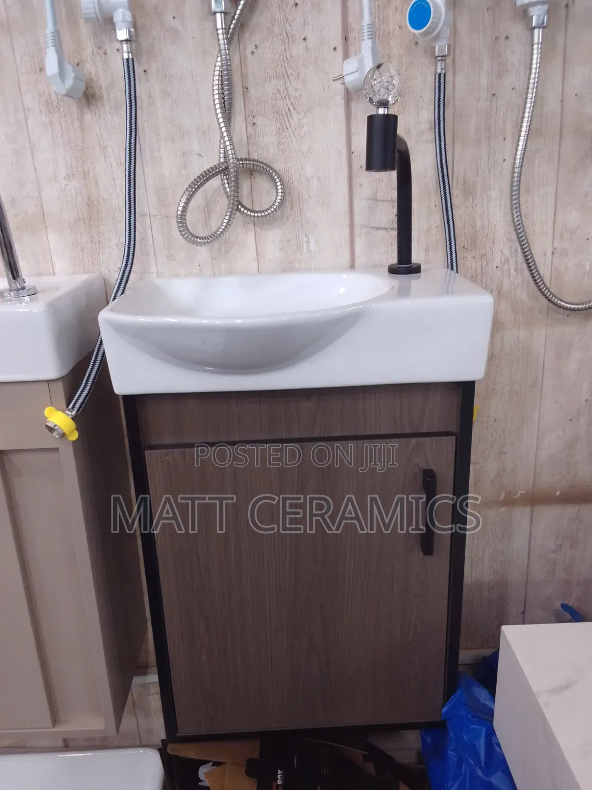 Unique Small Bathroom Cabins