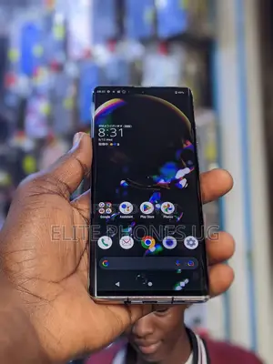 Sharp Aquos R6 128 GB Black