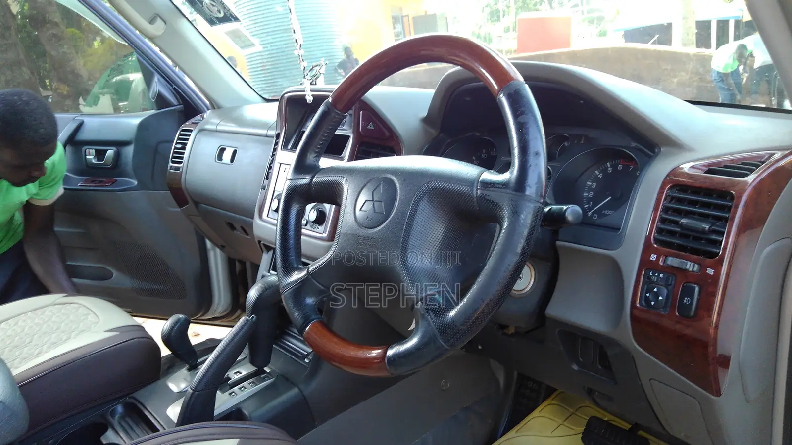 Mitsubishi Pajero IO 2003 White