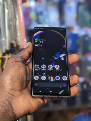 Sharp Aquos R6 128 GB Silver