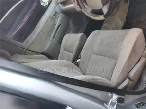 Toyota Raum 2007 Silver