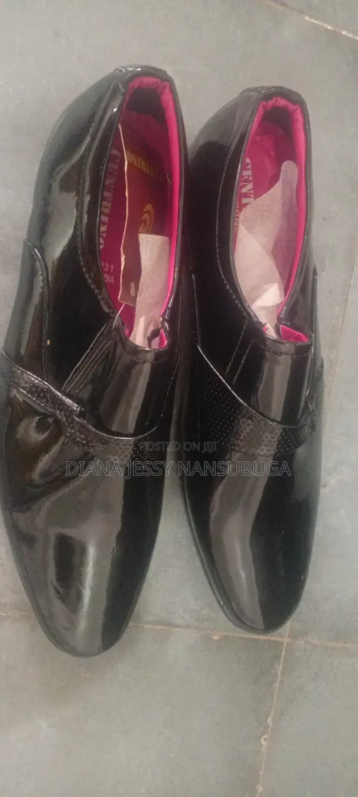Men's Shoes Size 43
