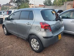 Toyota Vitz 2010 Gray