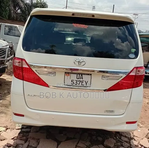 Toyota Alphard 2011 White