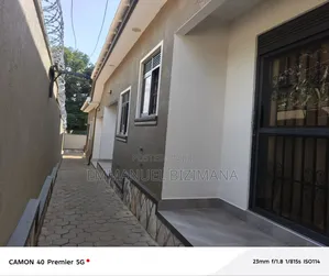 Furnished 1bdrm Room & Parlour in Buwate, Central Division for sale