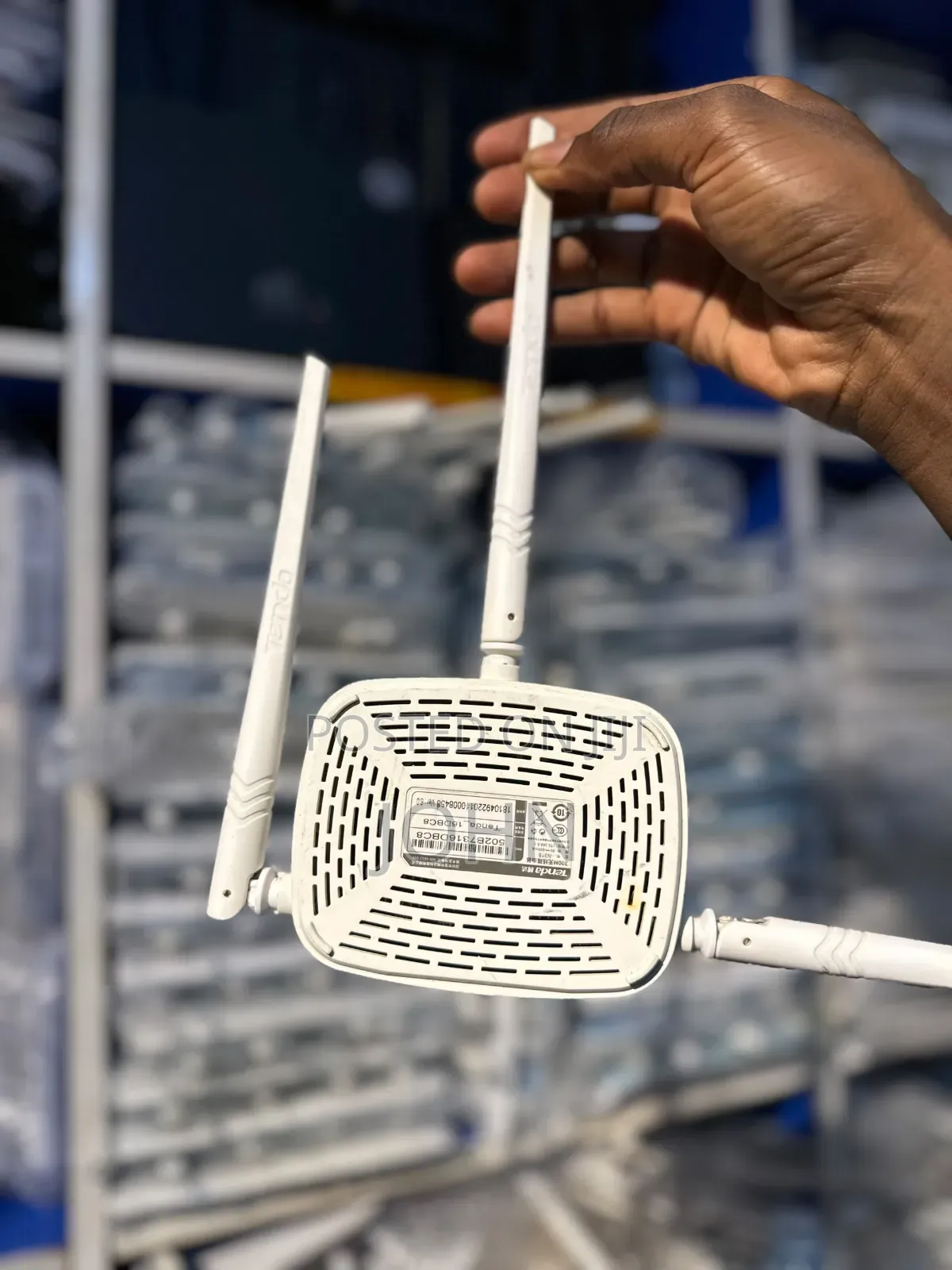 TendaN318 Router
