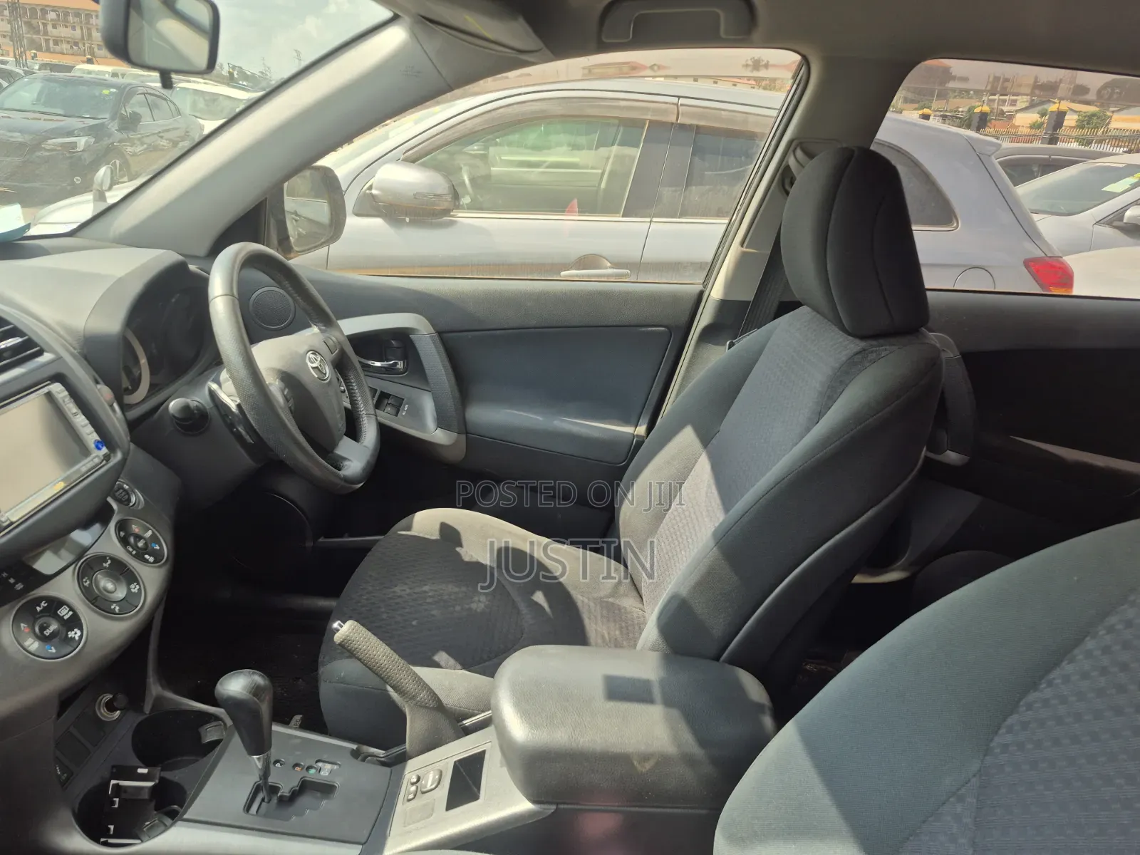 Toyota Vanguard 2013 Black