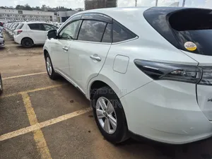 Toyota Harrier 2017 White
