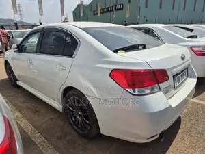 Subaru Legacy 2012 White