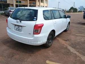 Toyota Corolla Fielder 2009 White