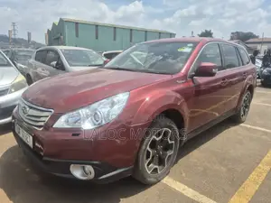 Subaru Outback 2011 Red
