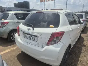 Toyota Vitz 2011 White