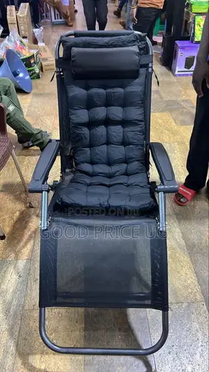 Adjustable Zero-Gravity Folding Recliner Chair,