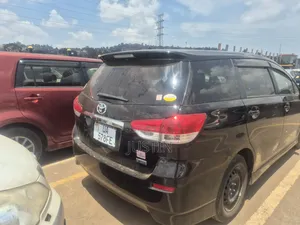 Toyota Wish 2012 Black