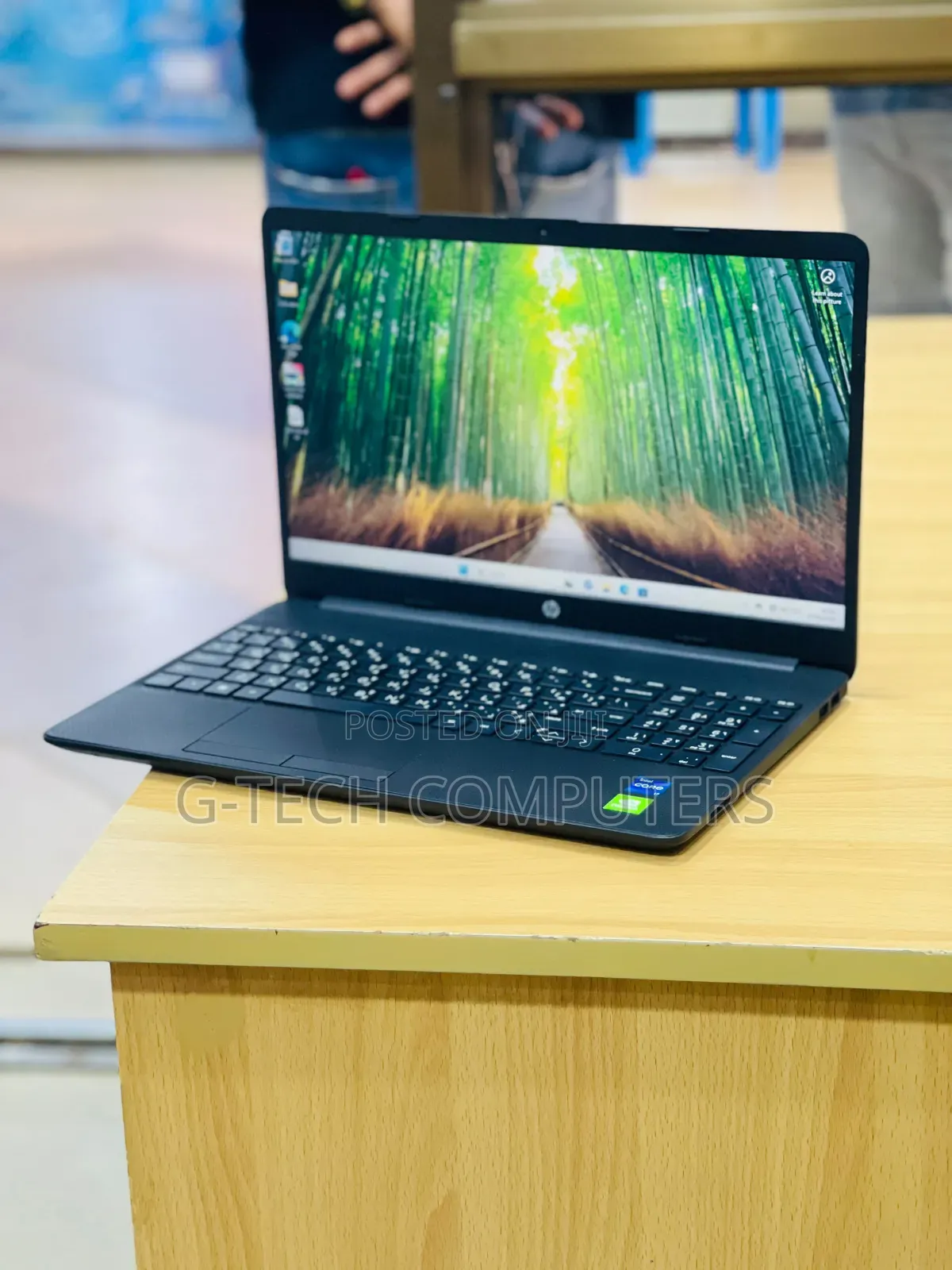 New Laptop HP 15S 8GB Intel Core i7 SSD 256GB