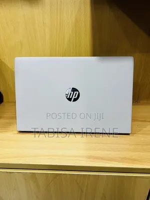 New Laptop HP ProBook 450 G9 8GB Intel Core i5 SSD 256GB