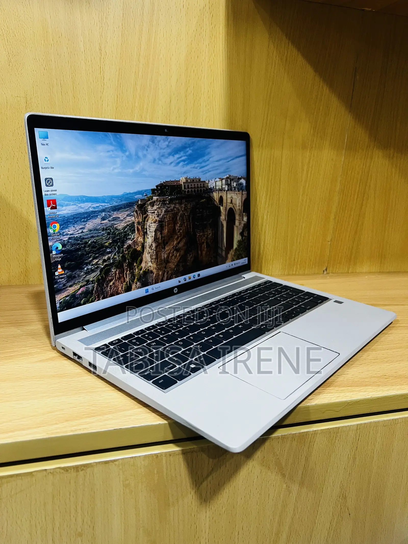 New Laptop HP ProBook 450 G9 8GB Intel Core i5 SSD 256GB