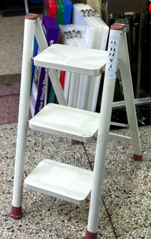 3-Step Folding Utility Ladder