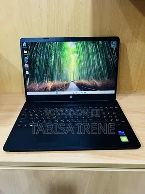 New HP Pavilion Gaming Laptop 15-dk2xxx 8GB Intel Core i7 SSD 256GB