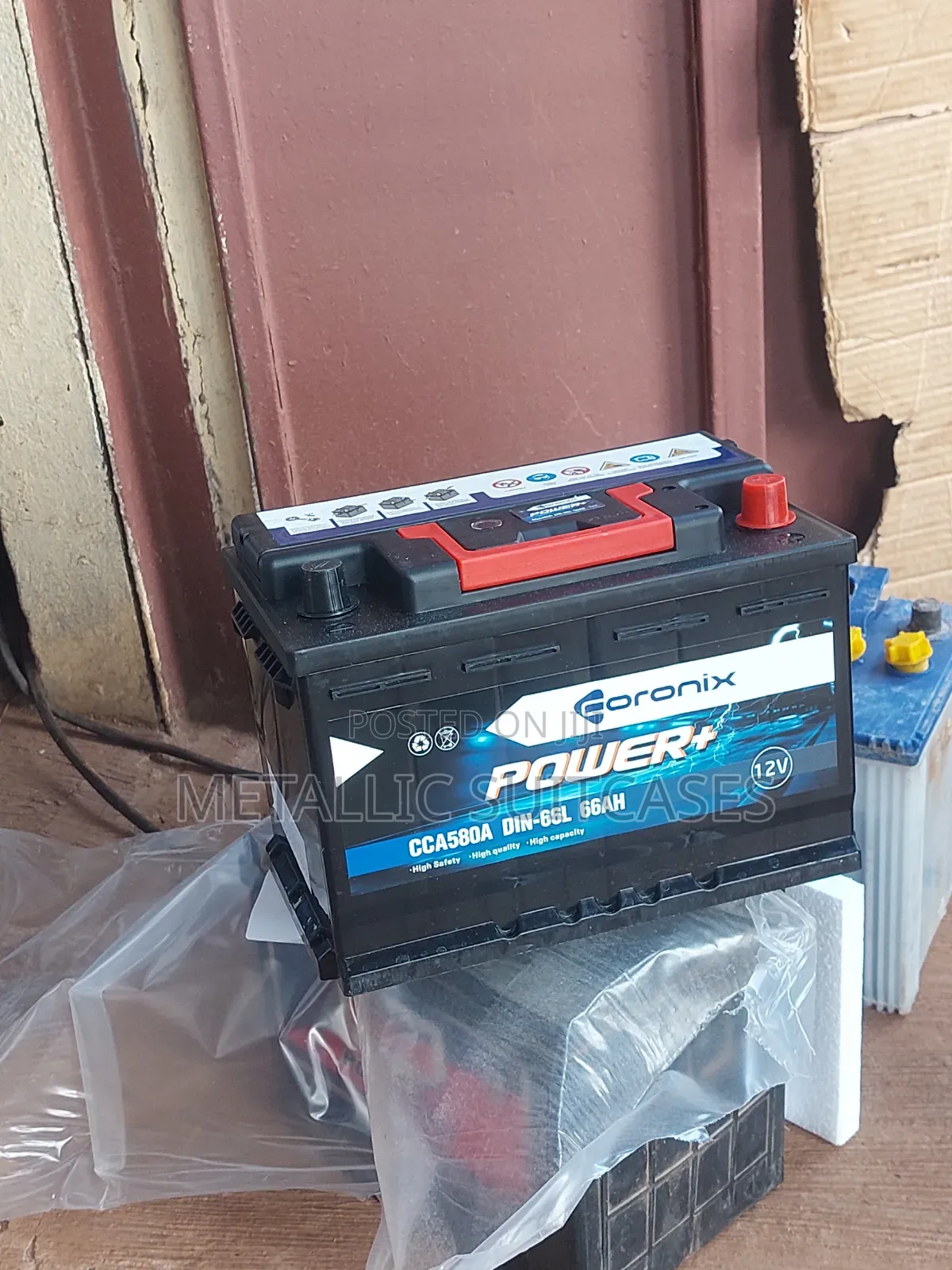 Chronic Din 66l 66Ah Power + Battery