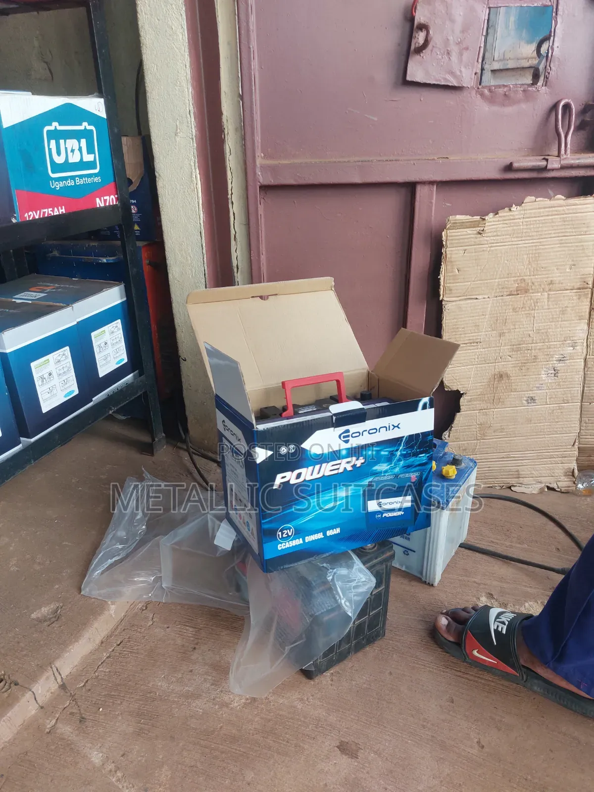 Chronic Din 66l 66Ah Power + Battery