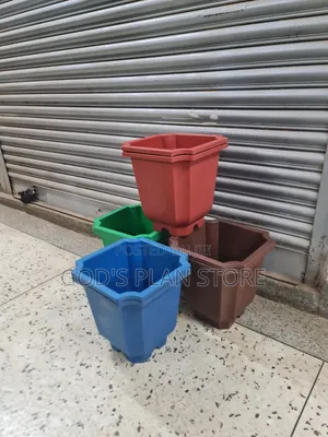 Stackable Red,Green,Blue, Brown Plastic Flower Pot Plastic Flower Pot