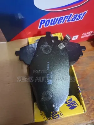 Front Brake Pads Toyota Auris 2018