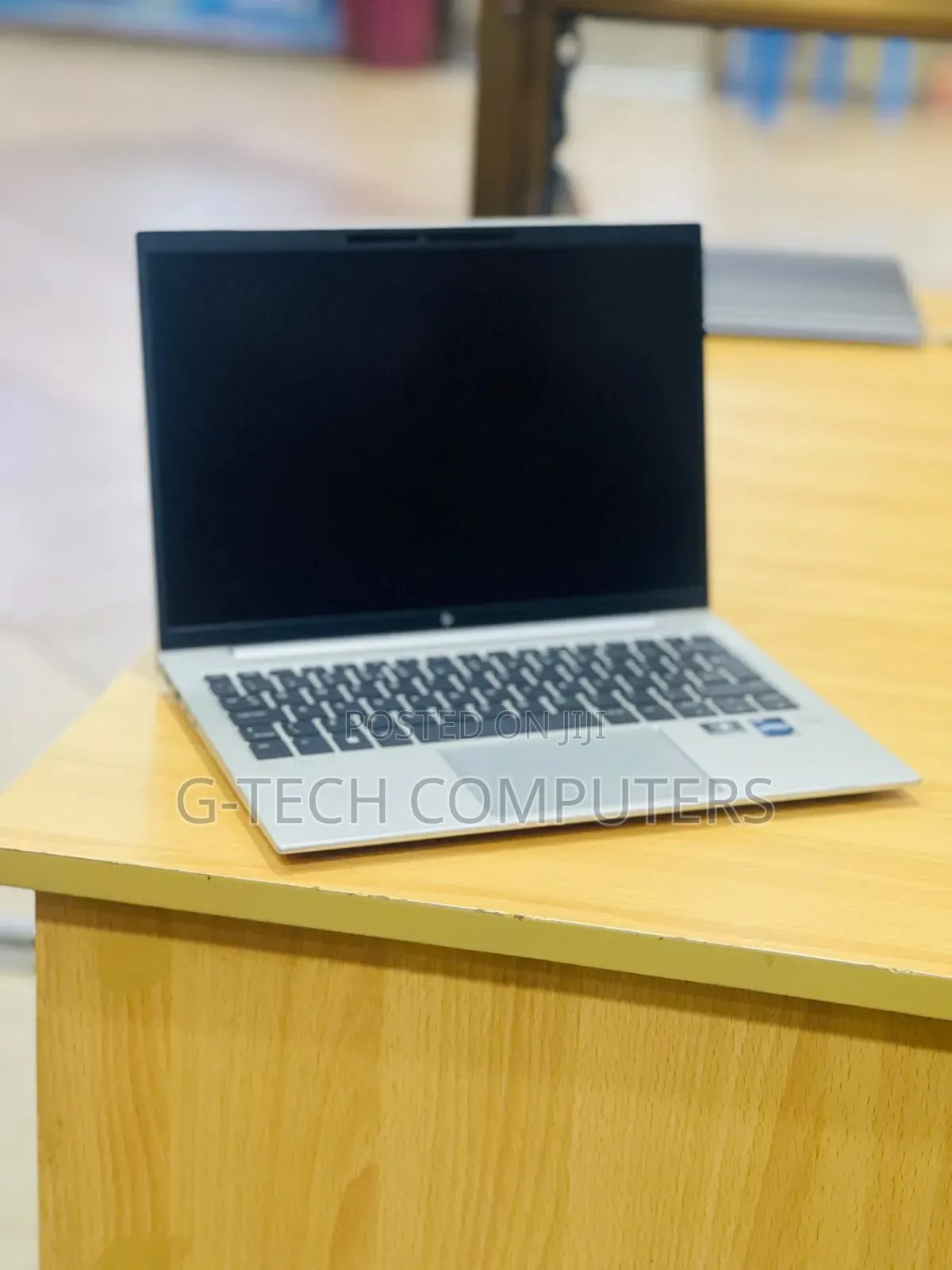 New Laptop HP EliteBook 830 G9 16GB Intel Core i5 SSD 256GB