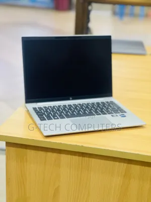 New Laptop HP EliteBook 830 G9 16GB Intel Core i5 SSD 256GB