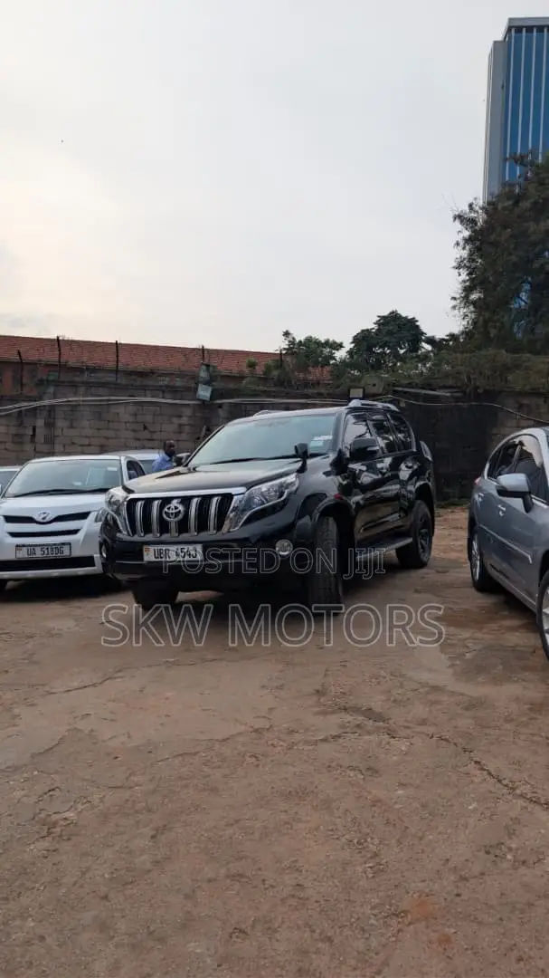 Toyota Land Cruiser Prado 2015 Black