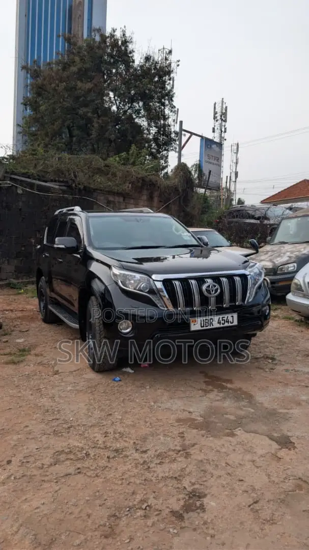 Toyota Land Cruiser Prado 2015 Black