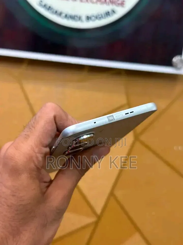 New Infinix Hot 60 Pro+ 256 GB Gold