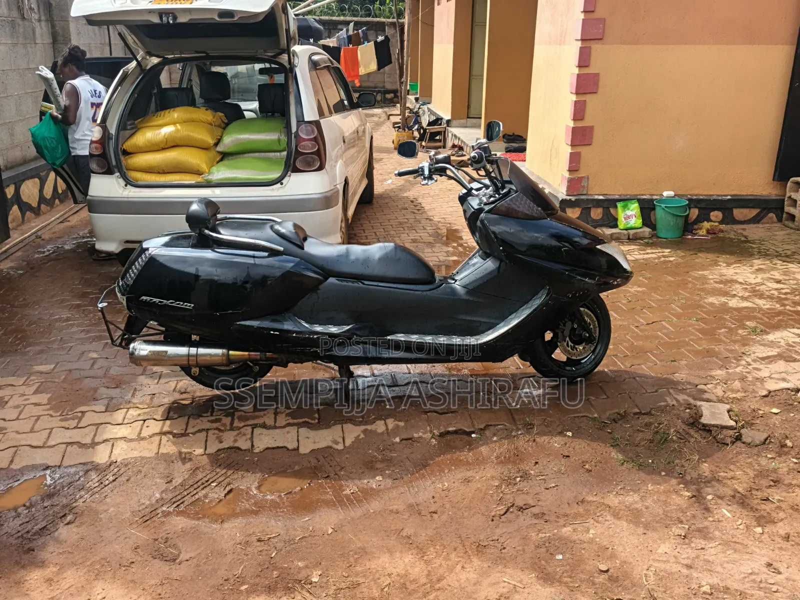 Yamaha 2013 Black