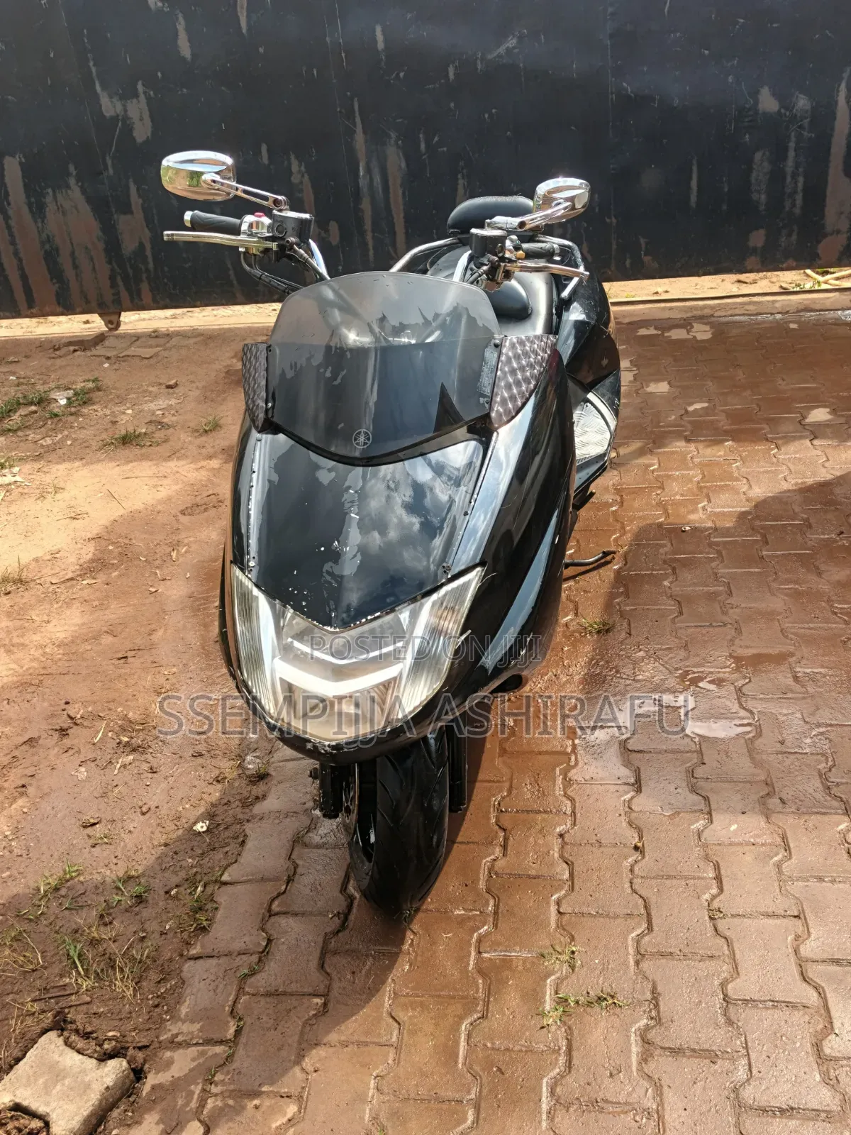 Yamaha 2013 Black